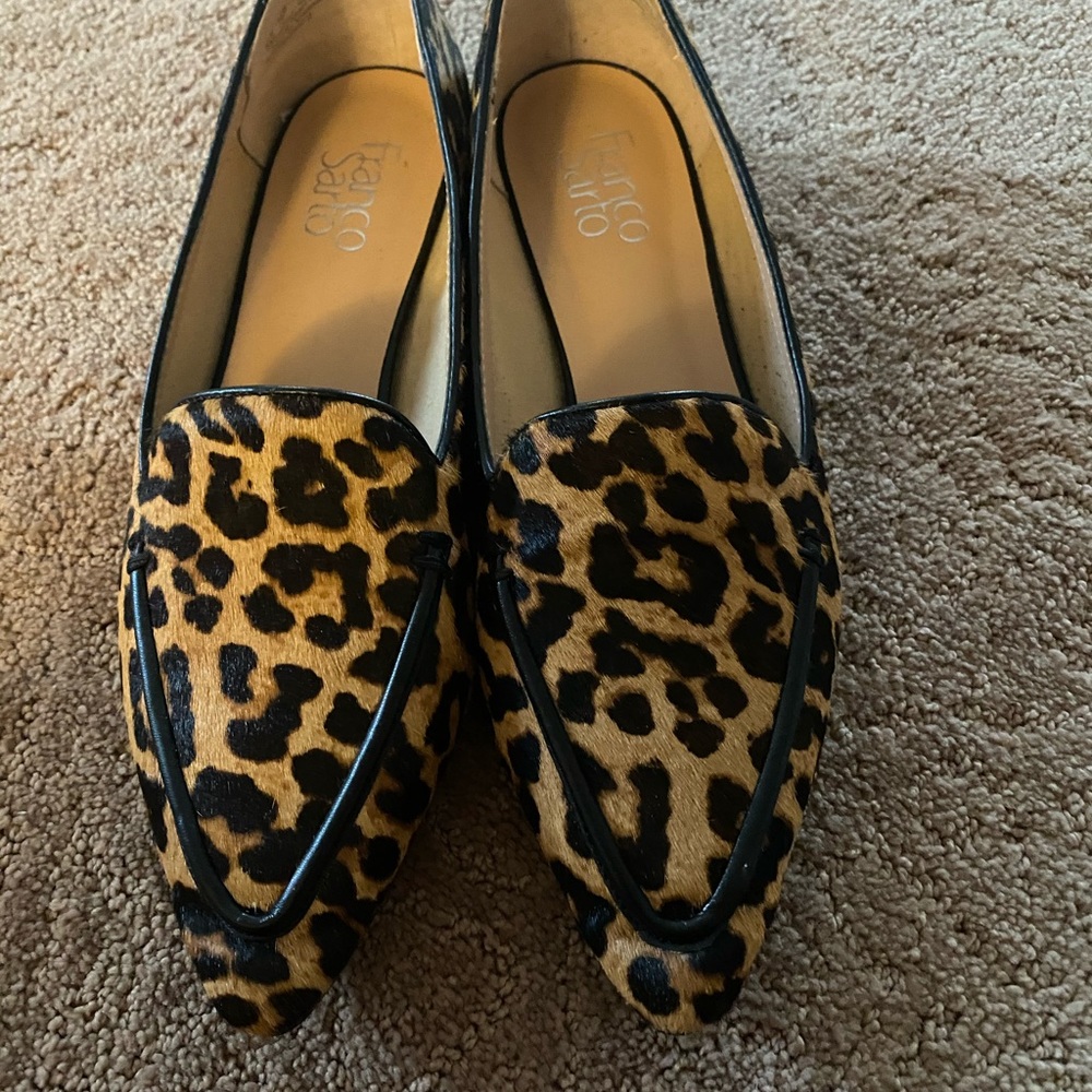 Leopard print flats